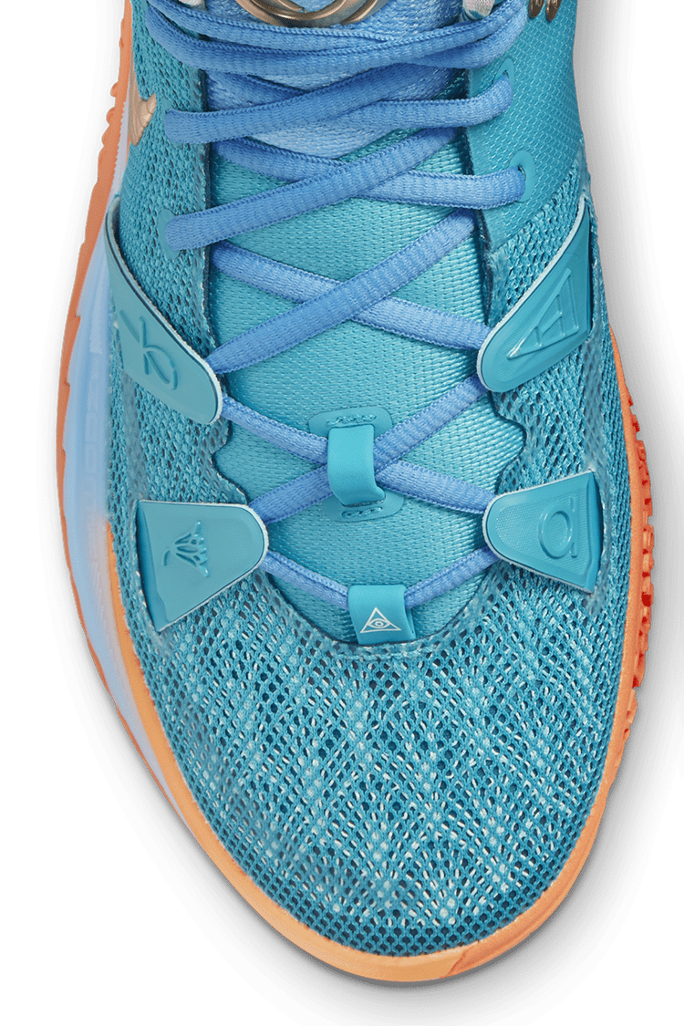 Kyrie 5 sortie shop